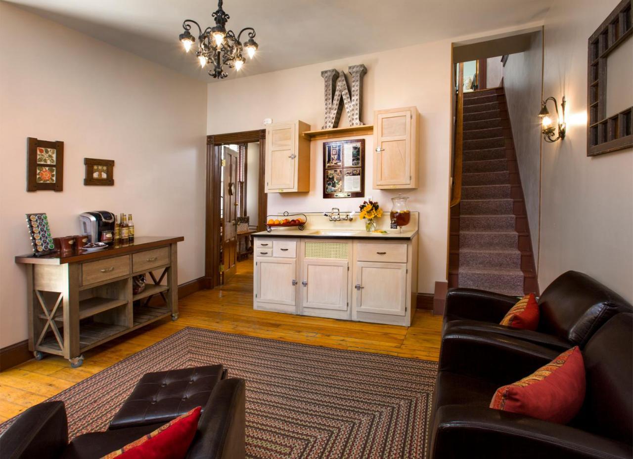 Weller Haus Bed, Breakfast & Event Center Bed & Breakfast Bellevue Bagian luar foto